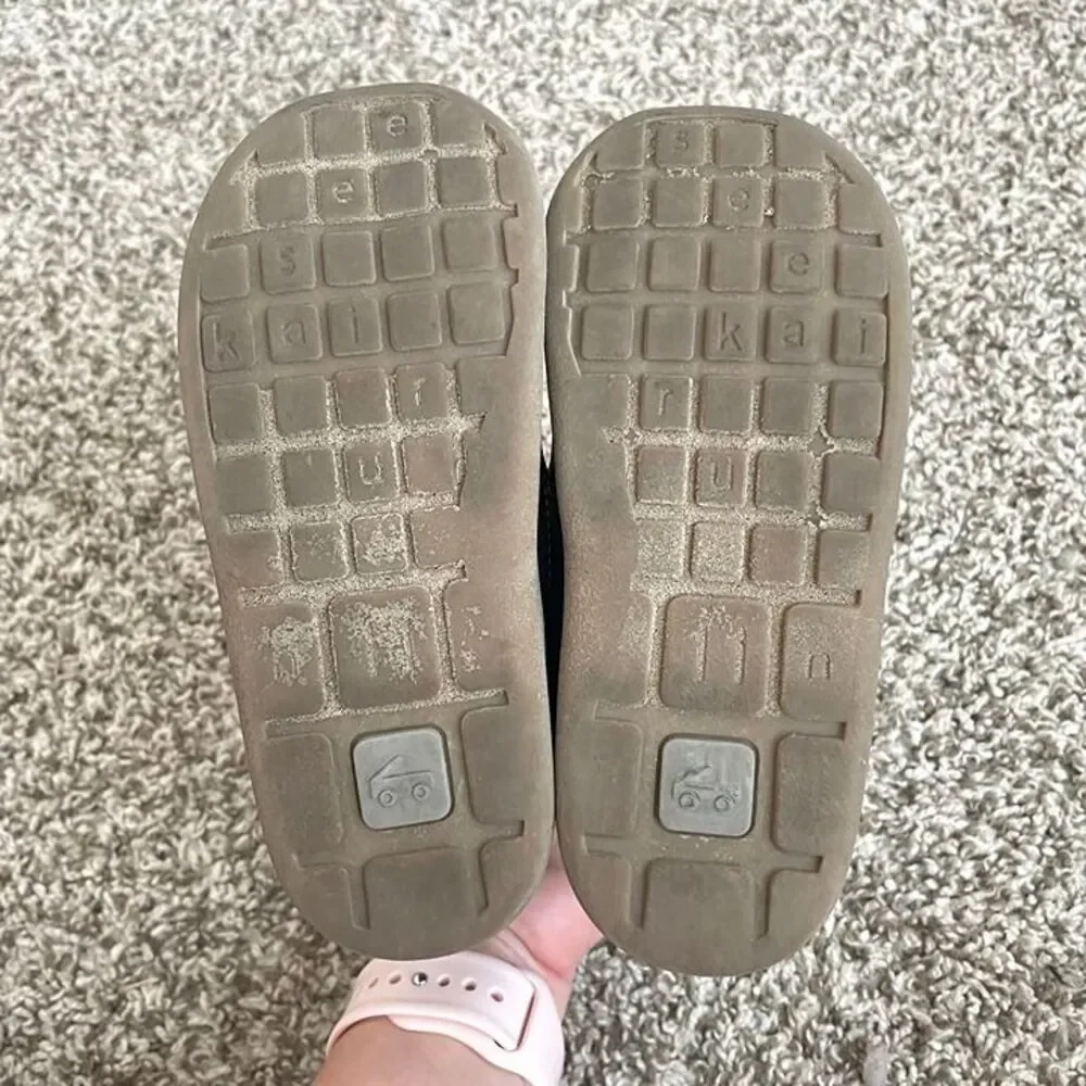 Size 11 / Girls See Kai Run Boots
